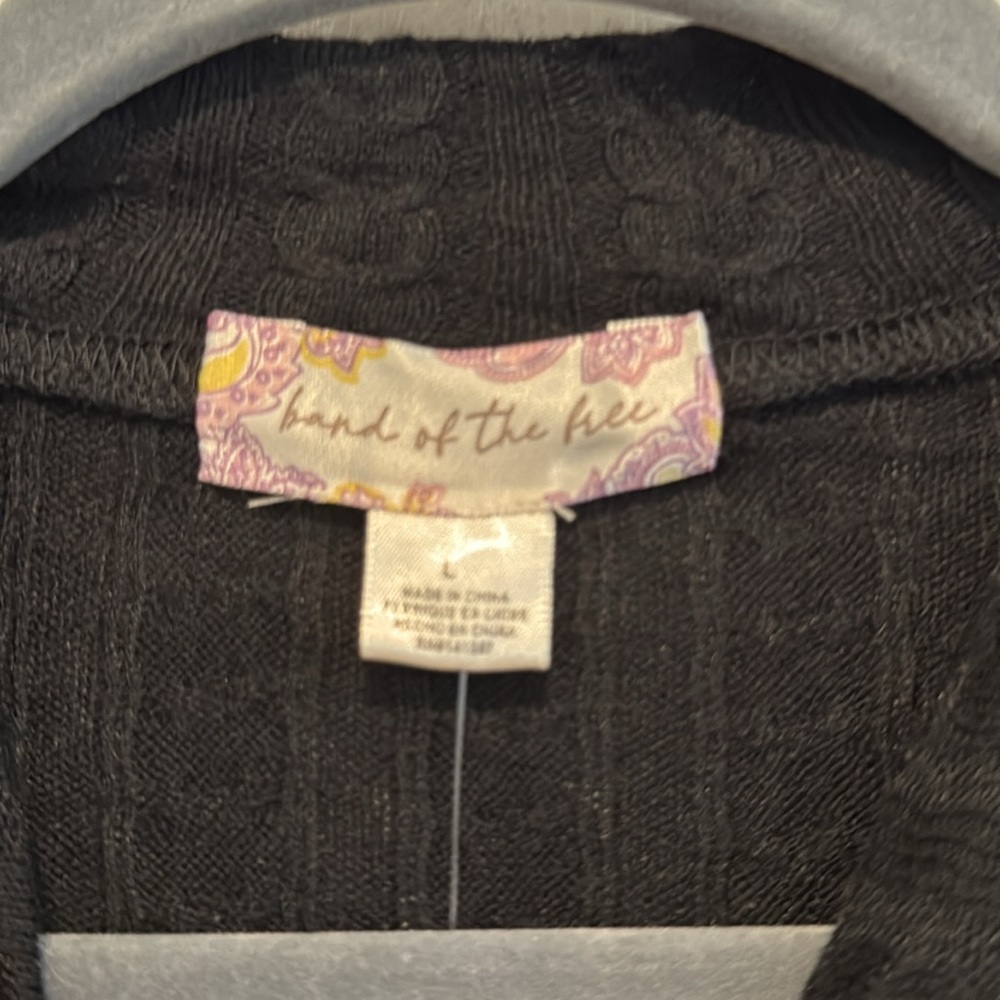 RAQUEL Black RIBBED KNIT PULLOVER - Picture 5 of 7
